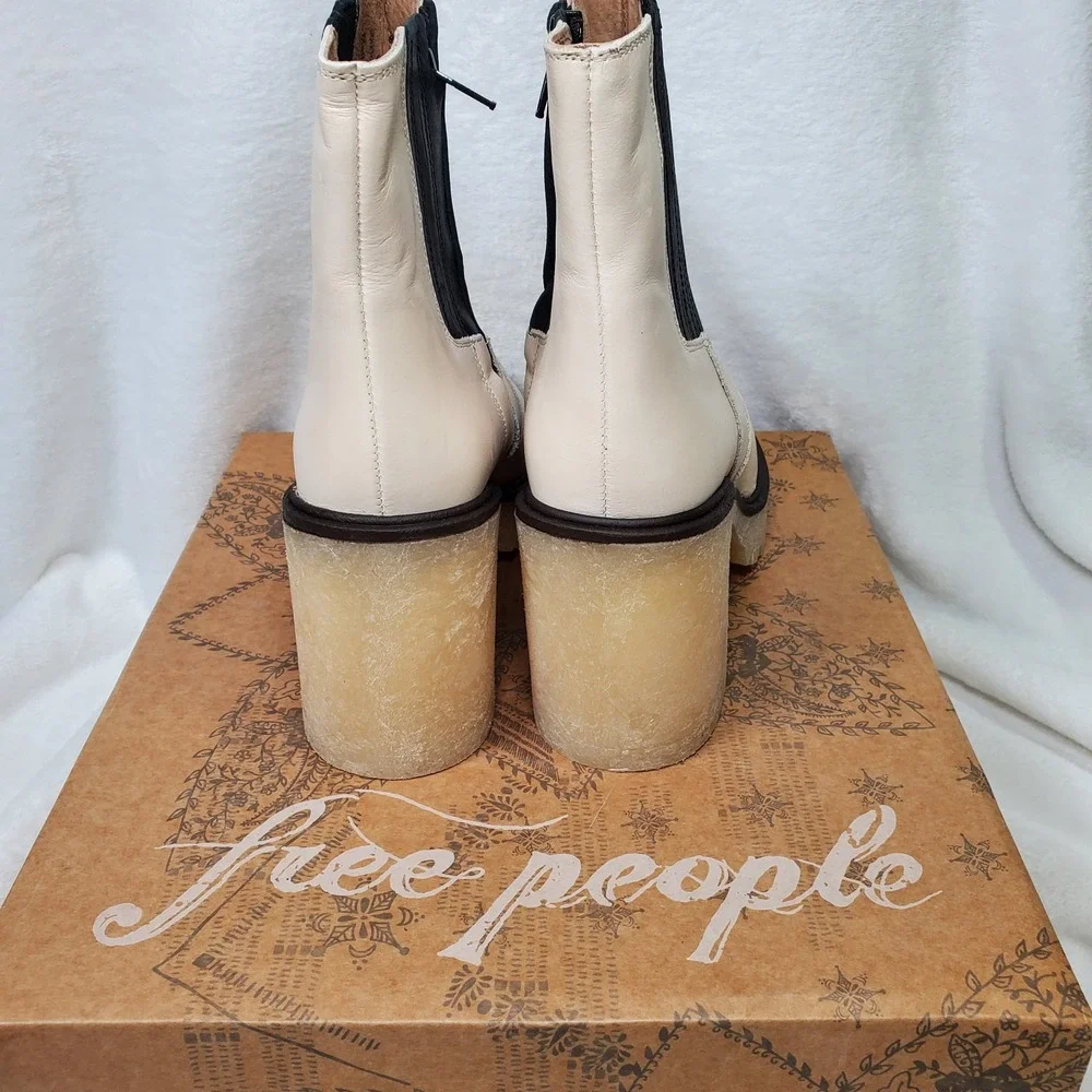 Free People James Y2K Chelsea Boots Coastal Cowgirl Urban Boho‎ Size 6/36.5 NIB
